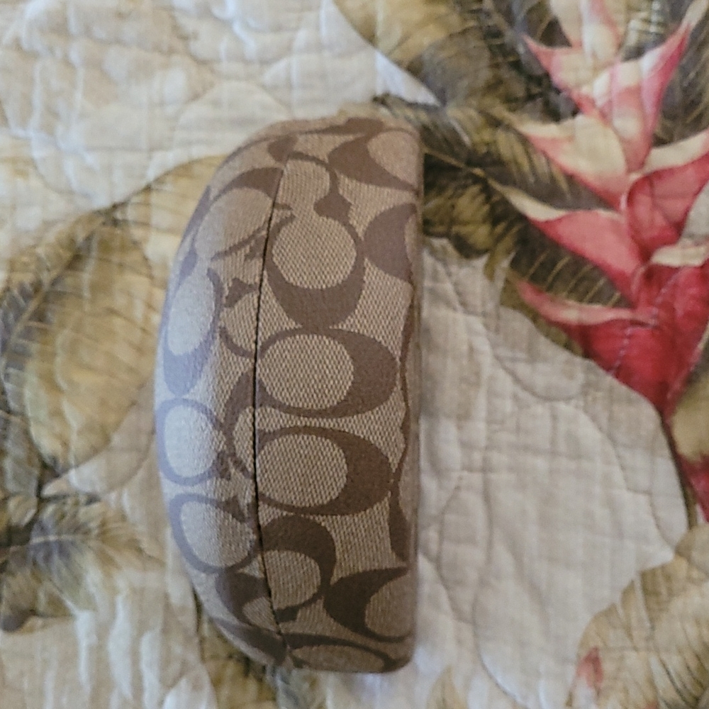 Coach sunglasses case